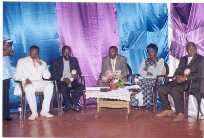 PHOTO DES PASTEURS INVITES A LA GRANDE CONVENTION ( GRAV ).